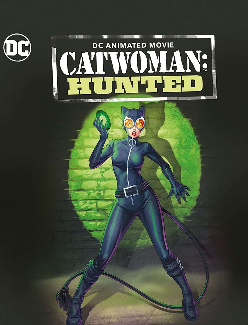 Catwoman Hunted: Girl on Girl Action - Comic Watch